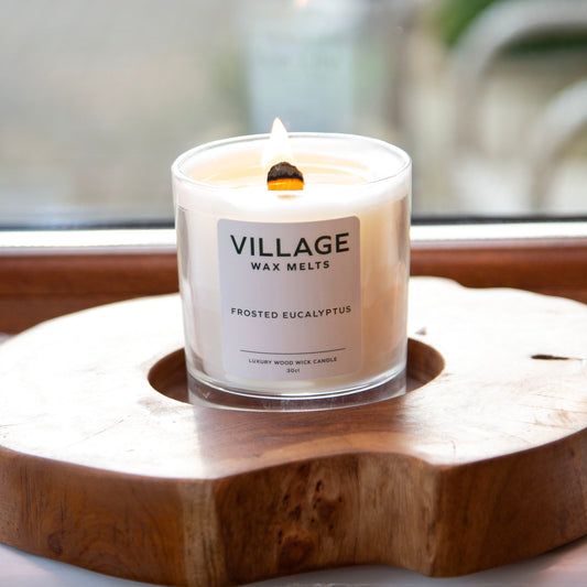 Frosted Eucalyptus Wood Wick Candle 30cl