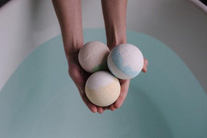 Bath Bomb Buying Guide: Choosing the Right & Safe Product