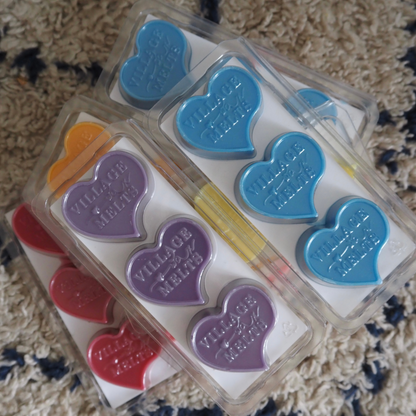 Cosy Home Burner + 10 Fragrances Wax Melts Gift Bundle