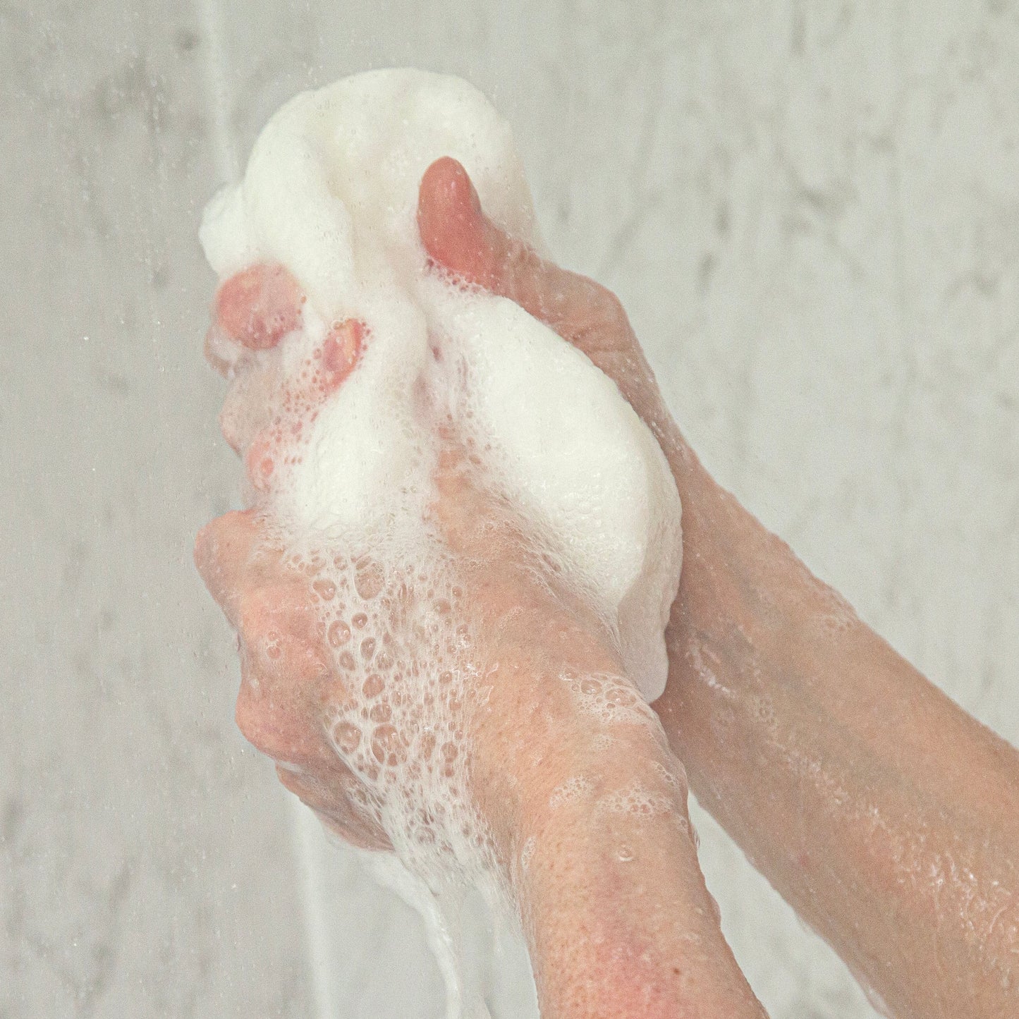 La Vie Exfoliating Soap Sponge