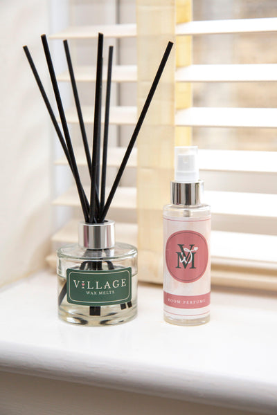 Black Opium Room Perfume Spray 100ml - Village Wax Melts