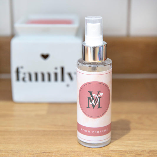 Raspberry & Peppercorn Room Perfume Spray 100ml - Village Wax Melts